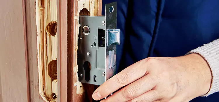 Garage Door Lock Replacement Fort Pierce